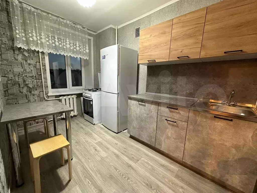 1-к. квартира, 34 м, 9/9 эт. - Фото 1