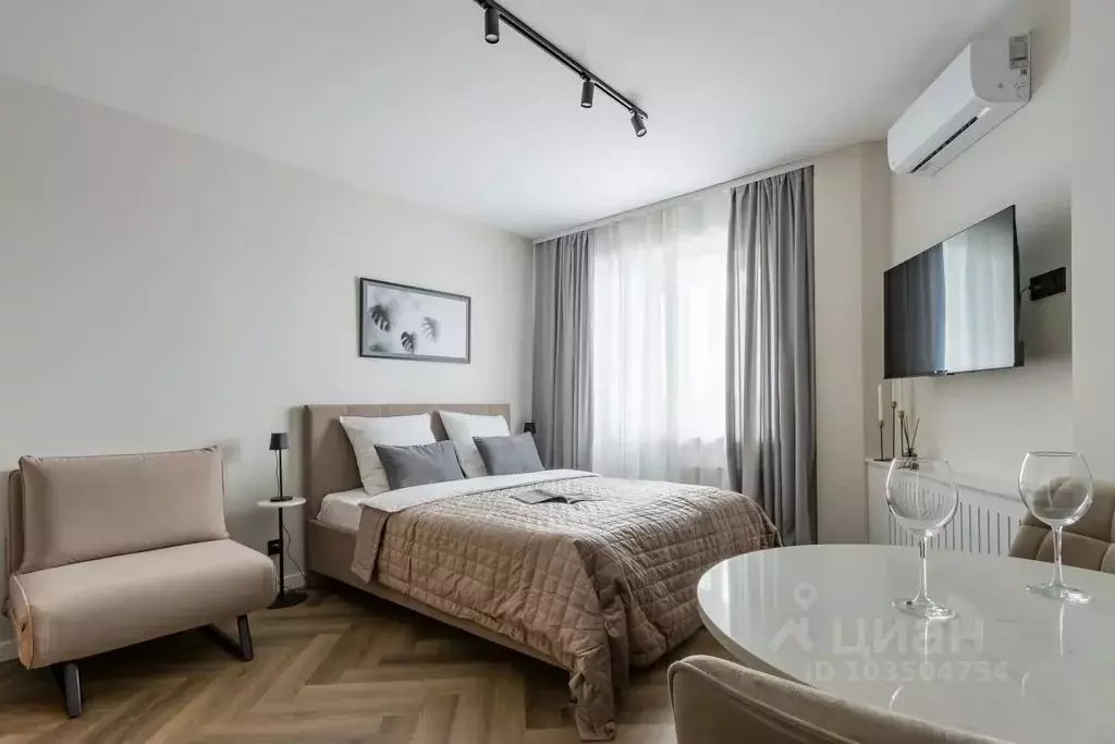 Студия Санкт-Петербург Заневский просп., 42 (27.0 м) - Фото 1