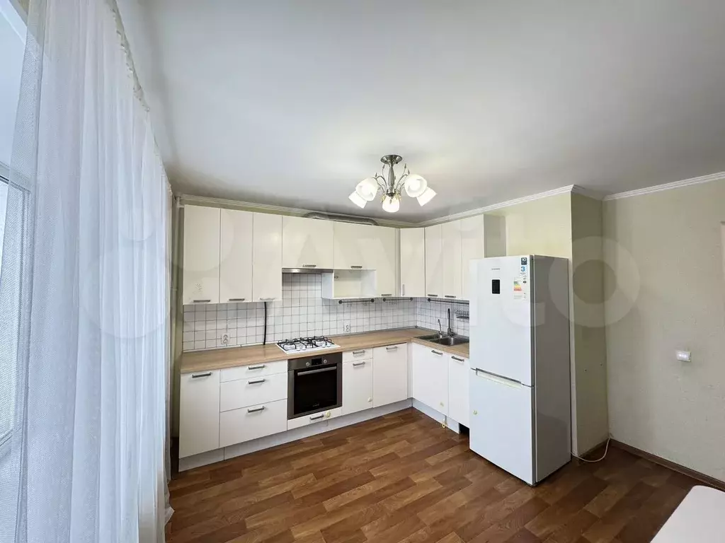 2-к. квартира, 67 м, 4/9 эт. - Фото 0