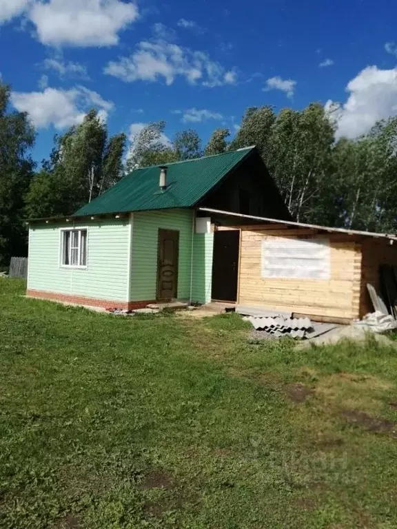 Дом в Ивановская область, пос. Верхний Ландех ул. Советская, 30Б (73 ... - Фото 0