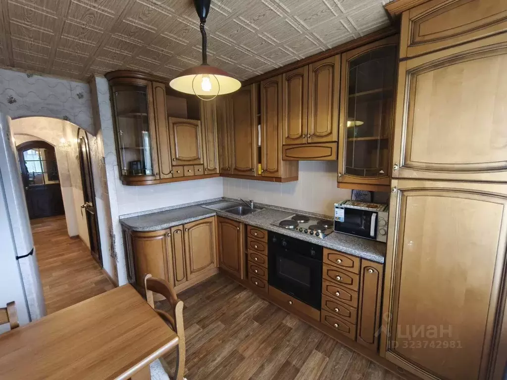 3-к кв. Свердловская область, Екатеринбург ул. 40-летия Октября, 46 ... - Фото 1