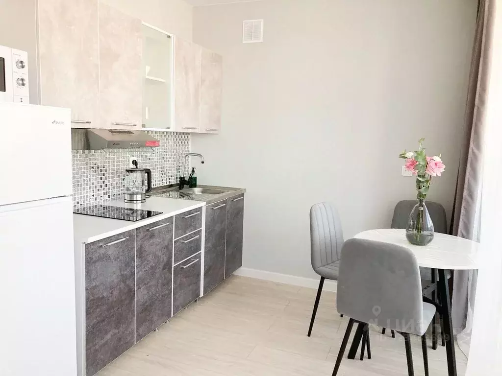 1-к кв. Приморский край, Уссурийск пер. Островского, 6 (34.0 м) - Фото 2