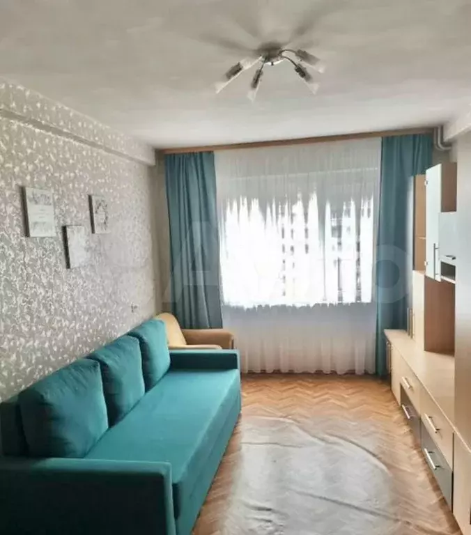Комната 14 м в 3-к., 2/5 эт. - Фото 1