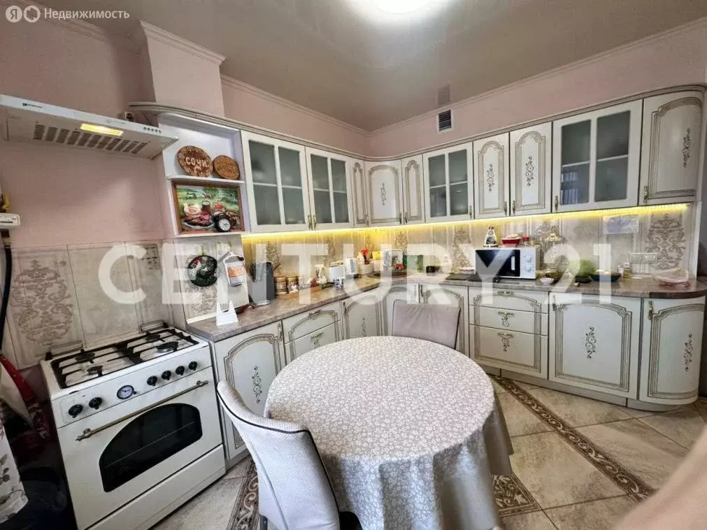 2-комнатная квартира: Якутск, Сергеляхская улица, 2/5 (60 м) - Фото 1