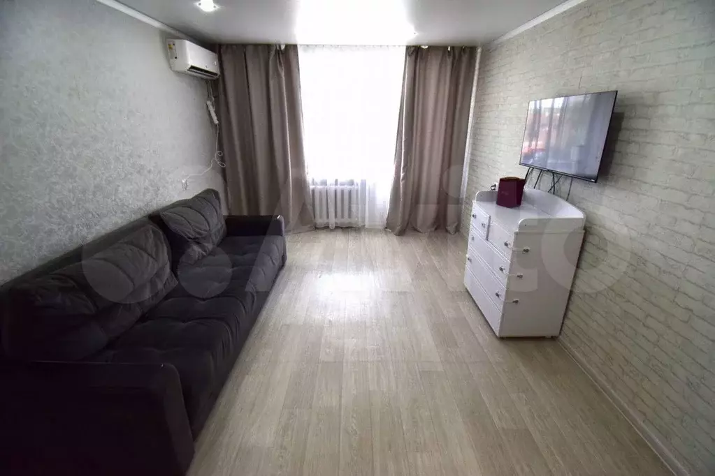 1-к. квартира, 32 м, 4/5 эт. - Фото 0