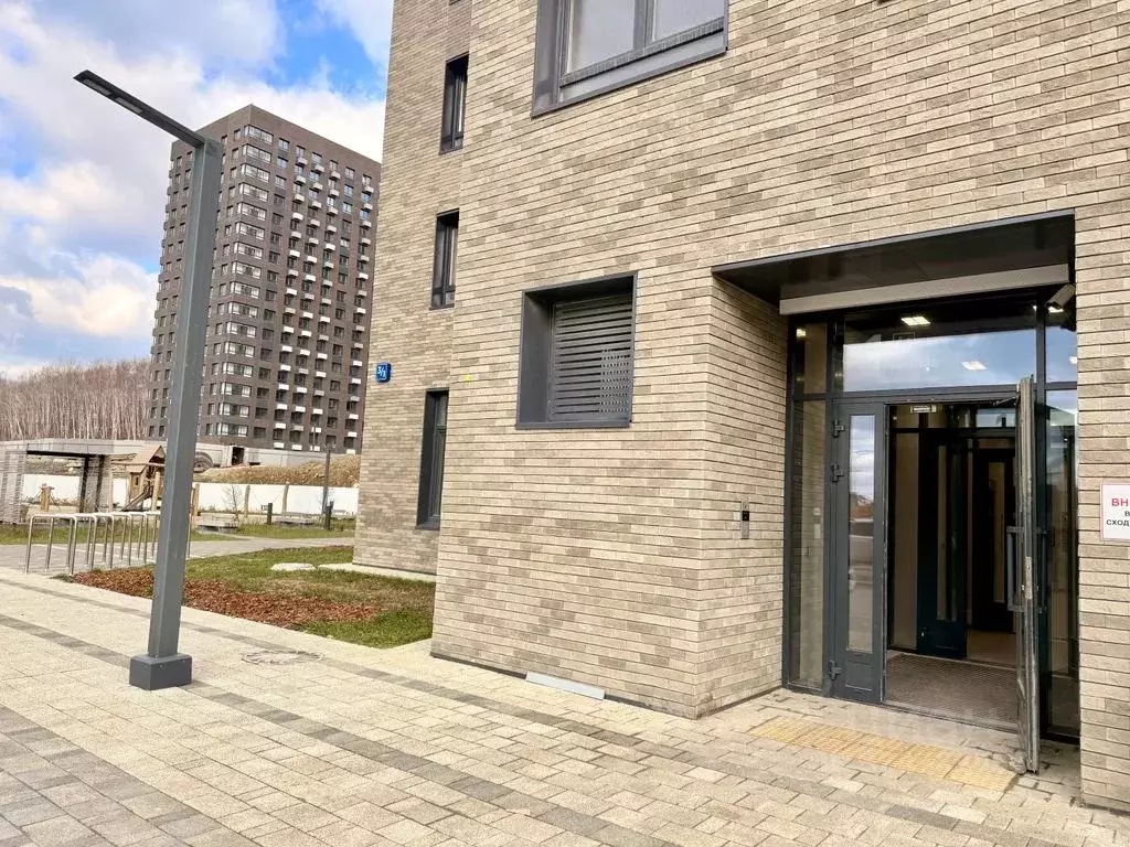 Студия Сахалинская область, Южно-Сахалинск ул. Имени Владимира ... - Фото 2