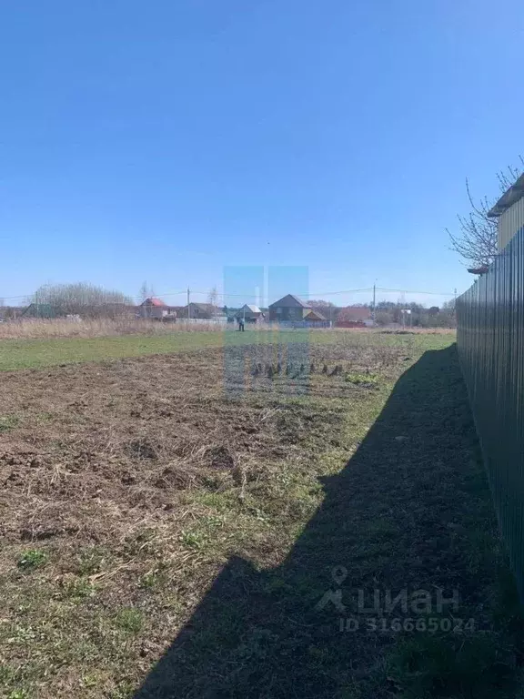 Участок в Московская область, Серпухов городской округ, д. Шепилово ... - Фото 0