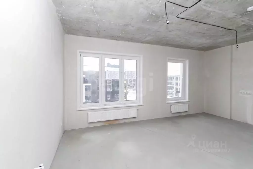 1-к кв. Тюменская область, Тюмень ул. Игоря Комиссарова, 22 (53.6 м) - Фото 1