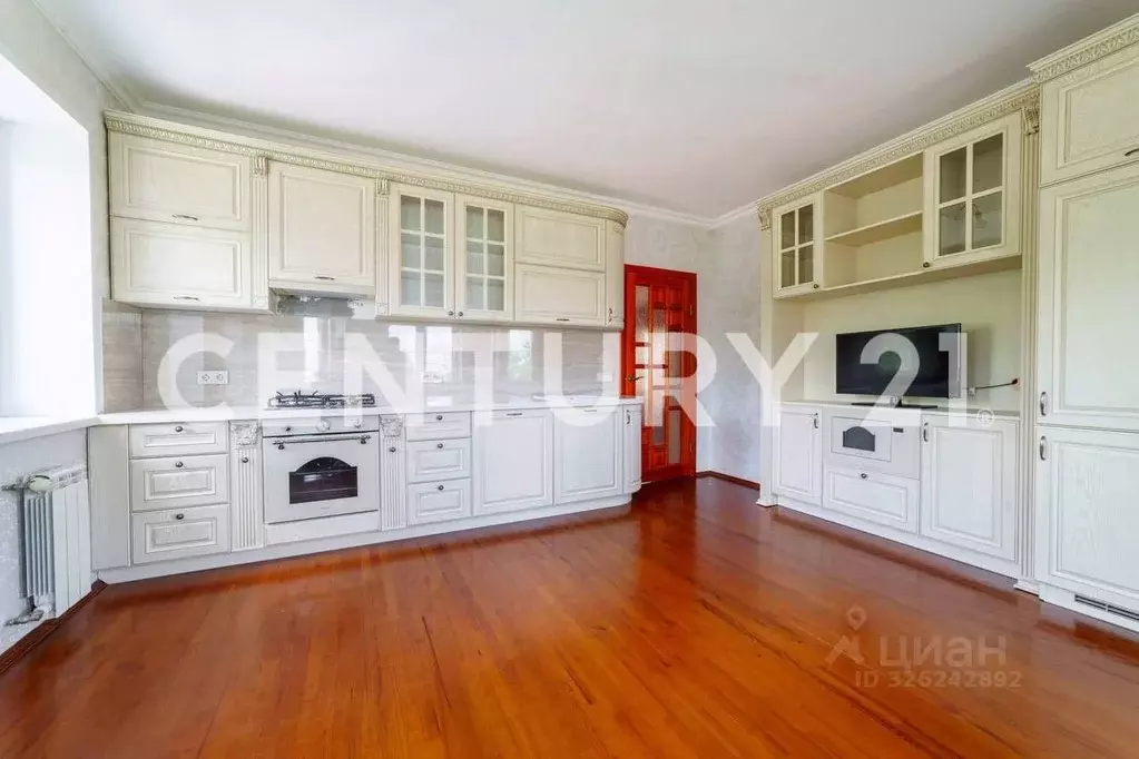 Коттедж в Чувашия, Чебоксары ул. Лебедева, 42 (242 м) - Фото 1