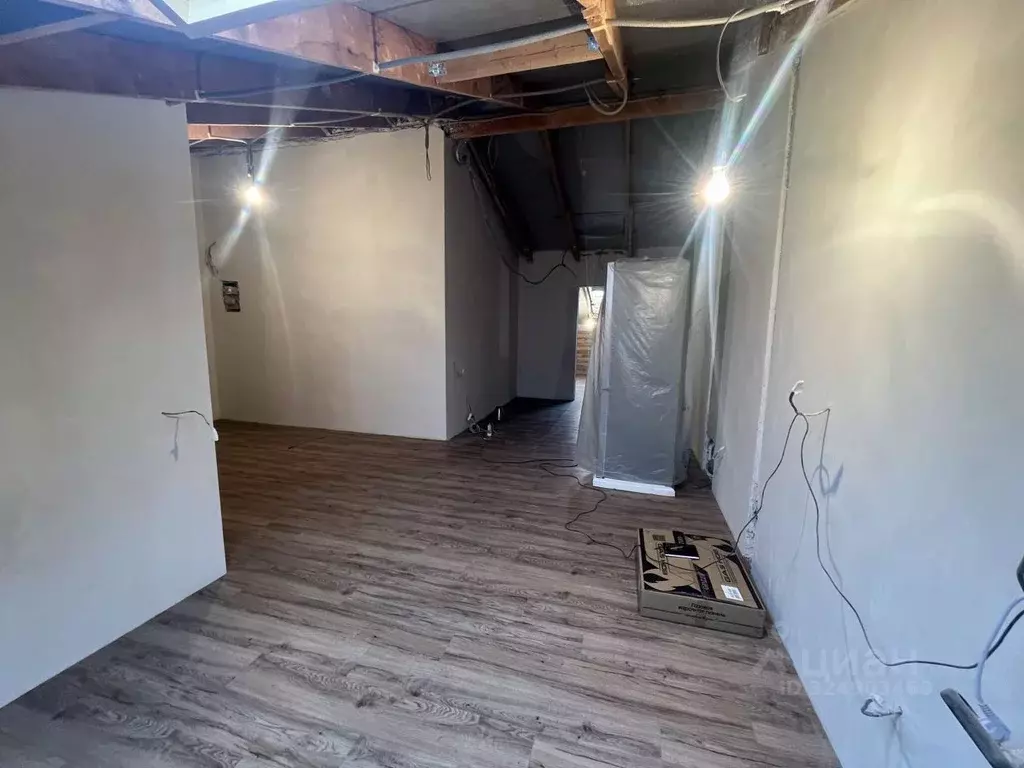 Свободной планировки кв. Северная Осетия, Владикавказ ул. Астана ... - Фото 1