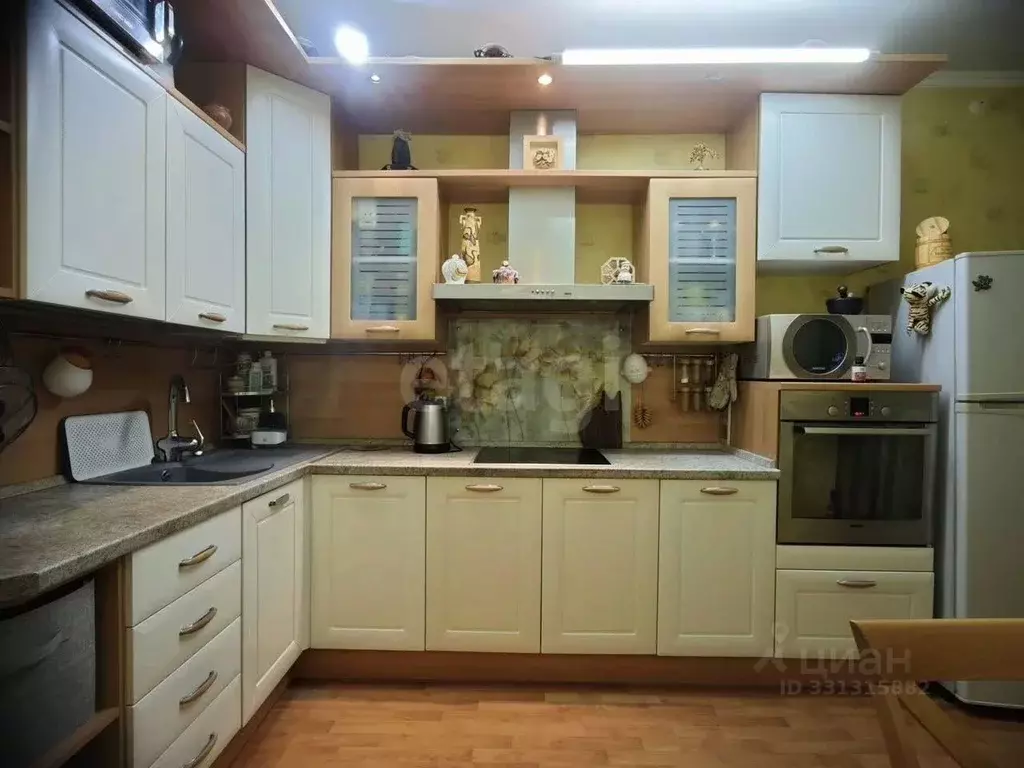 2-к кв. Коми, Сыктывкар ул. Морозова, 111/1 (73.7 м) - Фото 1