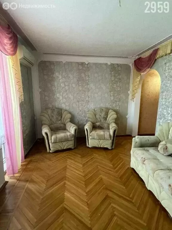 2-комнатная квартира: станица Новотитаровская, Красноармейская улица, ... - Фото 1