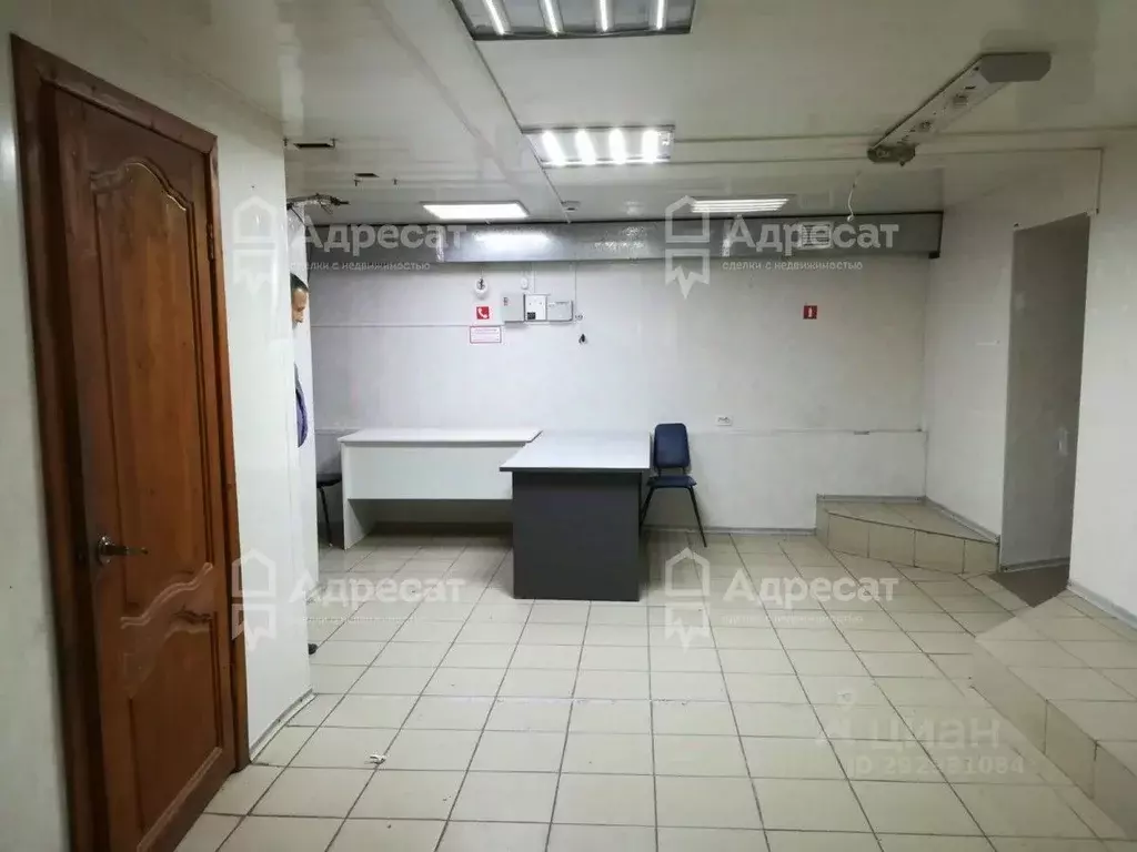 Офис в Волгоградская область, Волгоград Удмуртская ул., 71 (84 м) - Фото 0