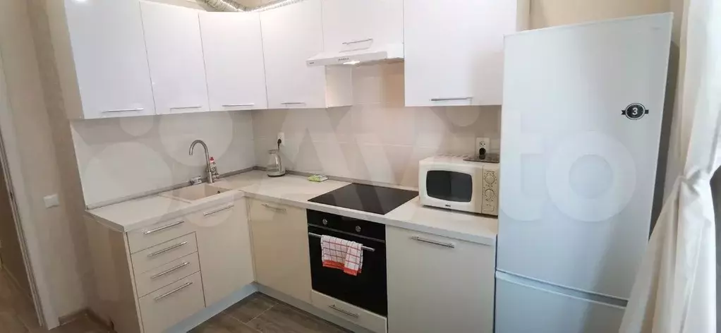 1-к. квартира, 40 м, 14/25 эт. - Фото 0