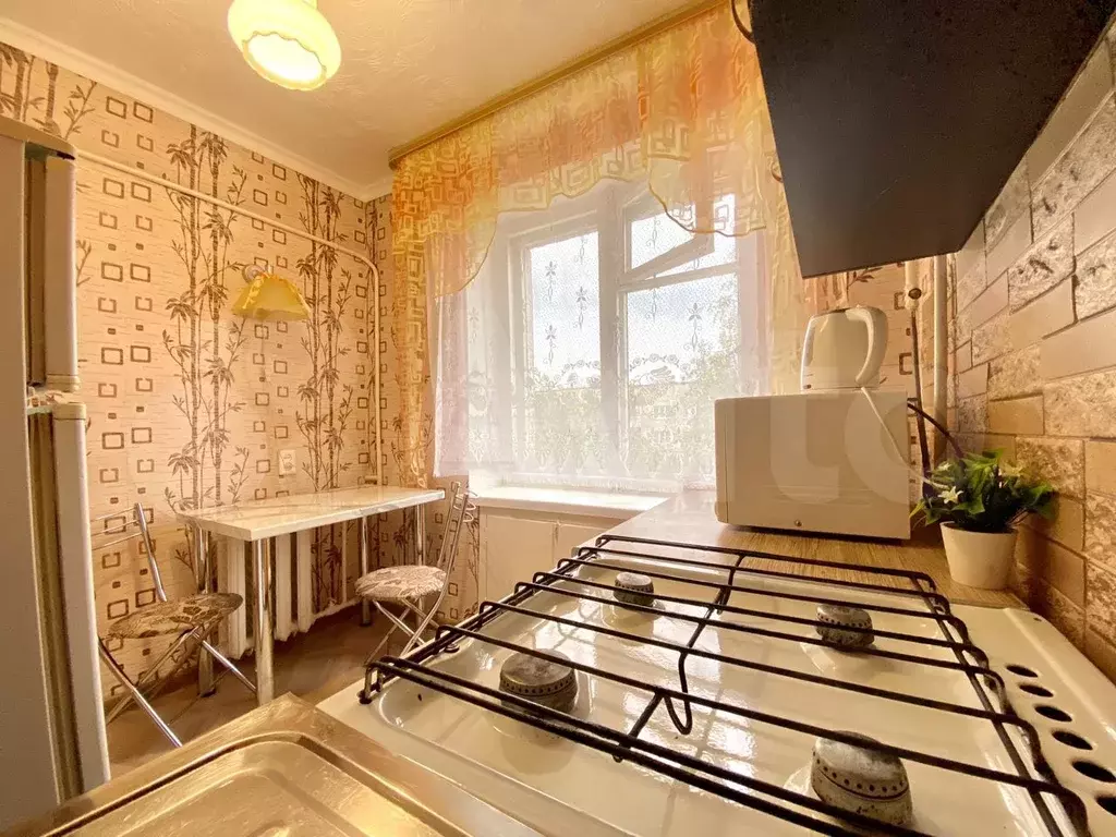 2-к. квартира, 50м, 5/5эт. - Фото 1