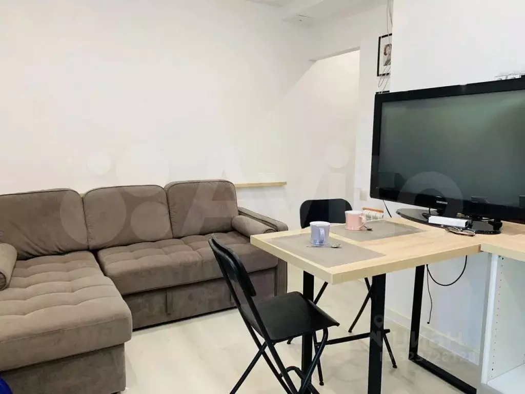 1-к кв. Бурятия, Улан-Удэ ул. Смолина, 61 (39.0 м) - Фото 1