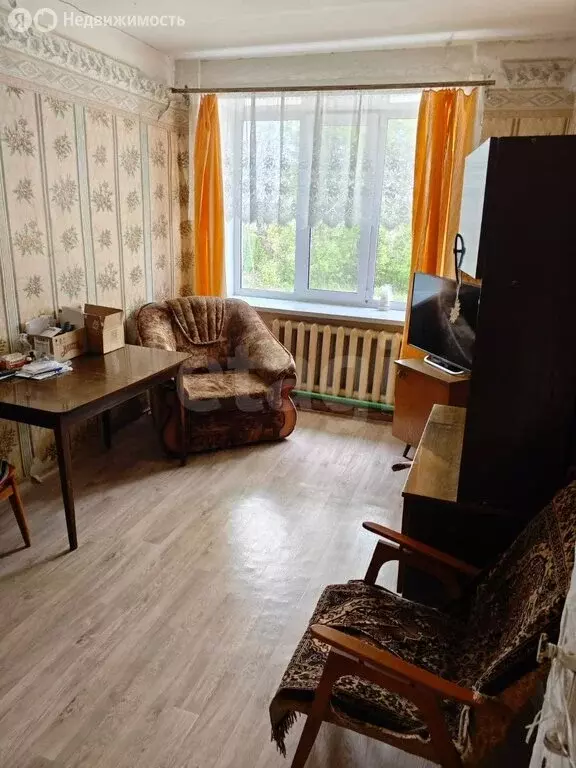 3-комнатная квартира: Оханск, улица Мичурина, 11 (51.1 м) - Фото 0