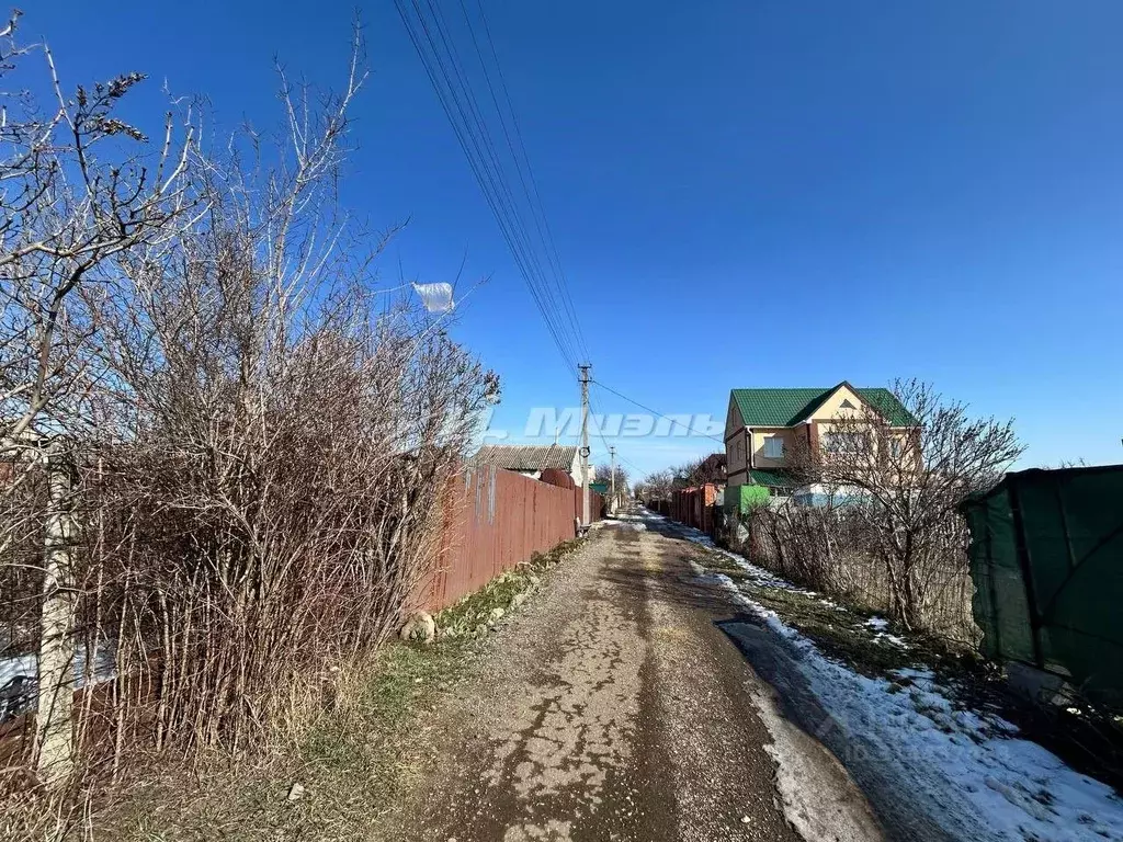 Участок в Крым, Симферопольский район, Трудовское с/пос, с. Ана-Юрт ... - Фото 1
