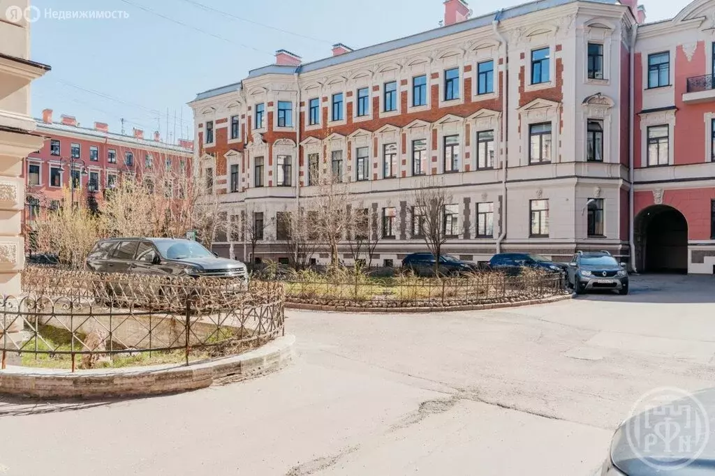 8-комнатная квартира: Санкт-Петербург, Моховая улица, 27-29 (293.4 м) - Фото 2