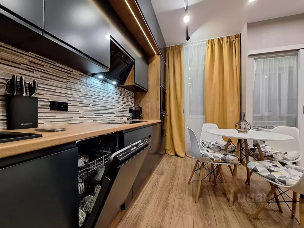 Студия Тульская область, Тула ул. Шухова, 1Б (30.0 м) - Фото 2