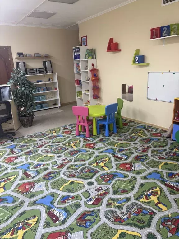 Офис в Ленинградская область, Гатчина ул. Карла Маркса, 36А (25 м) - Фото 1