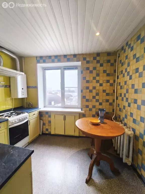 3-комнатная квартира: Великий Новгород, район Колмово, улица Павла ... - Фото 2