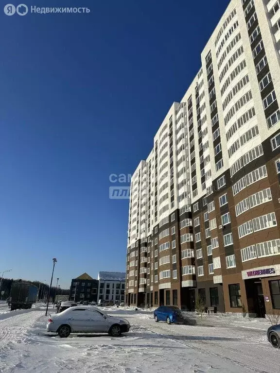 Квартира-студия: Тюмень, улица Монтажников, 42Б (30 м) - Фото 1