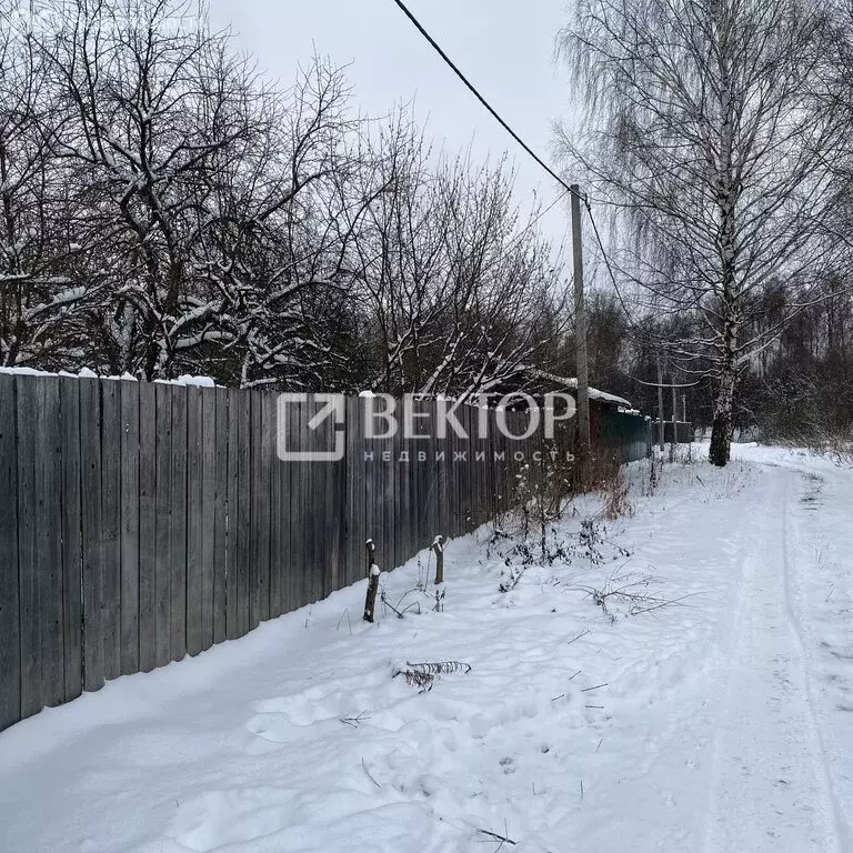 Участок в Ярославль, садовое товарищество Пруды (6.4 м) - Фото 0