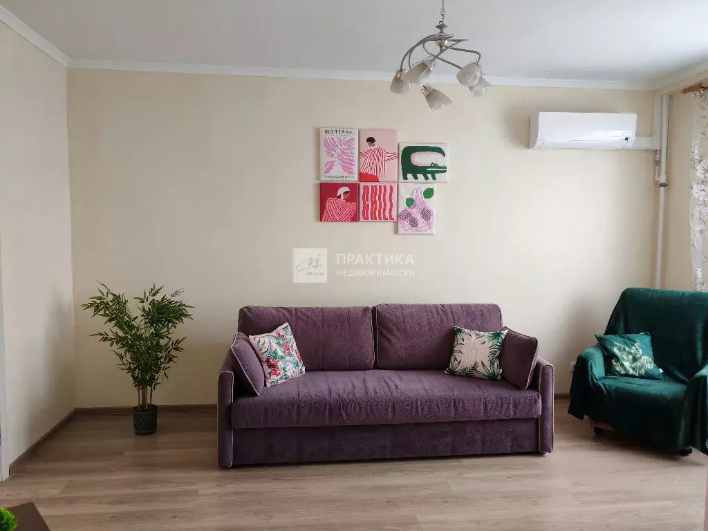 Продается 2-комнатная квартира - Фото 1