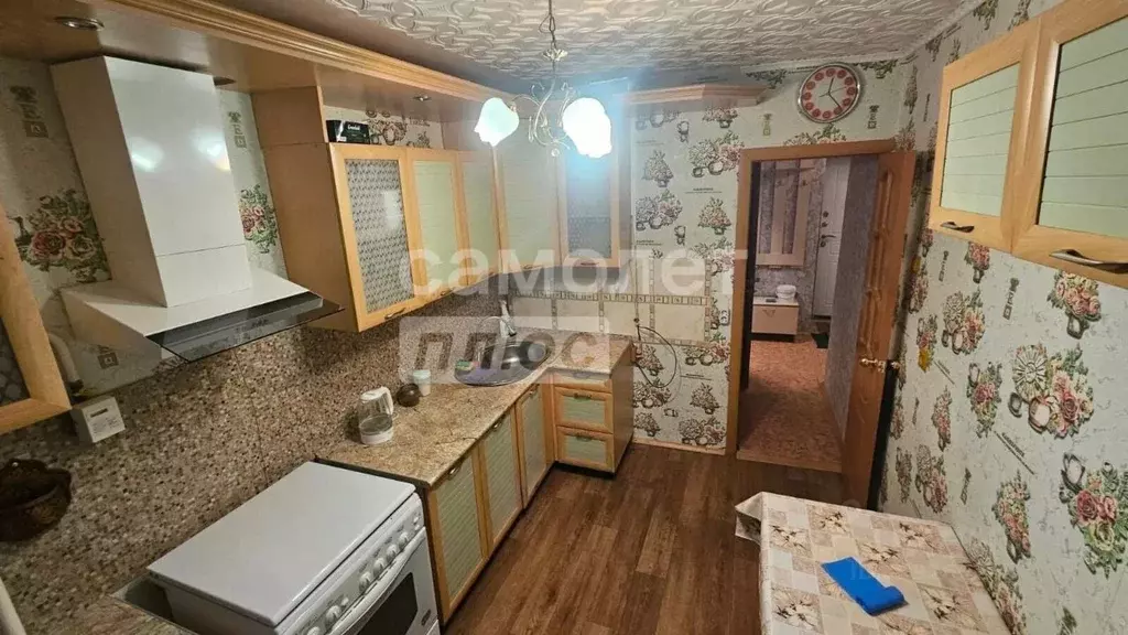 2-к кв. Омская область, Омск ул. Дианова, 26 (45.6 м) - Фото 2