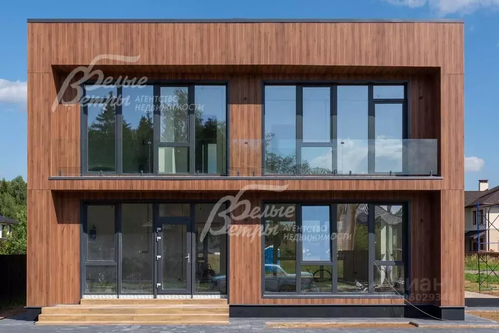 Дом в Москва Фаворит кп,  (255 м) - Фото 1