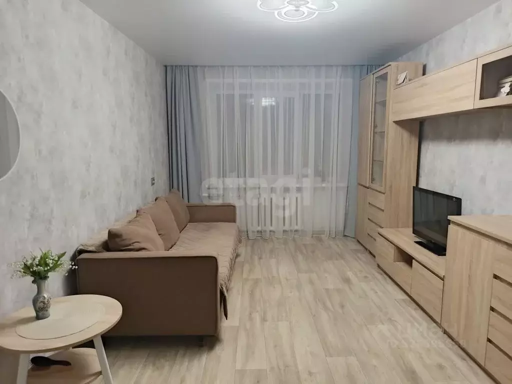 Комната Смоленская область, Смоленск ул. Островского, 5 (30.8 м) - Фото 2