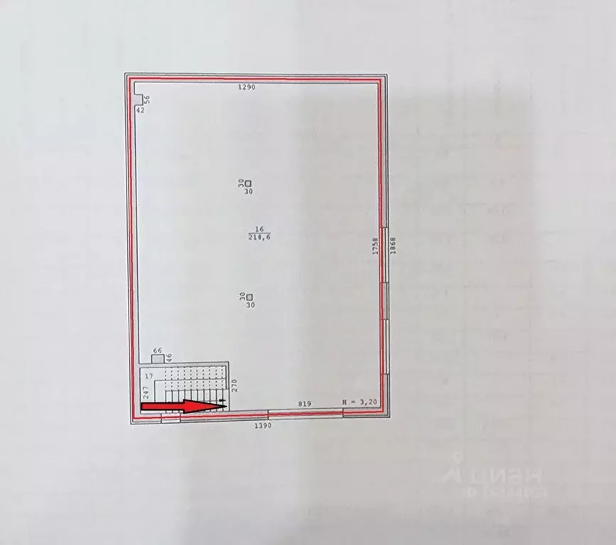 Торговая площадь в Свердловская область, Реж ул. Ленина, 19 (220 м) - Фото 1