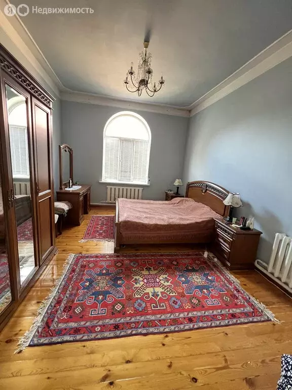 Дом в Махачкала, улица Пугачёва (250 м) - Фото 2