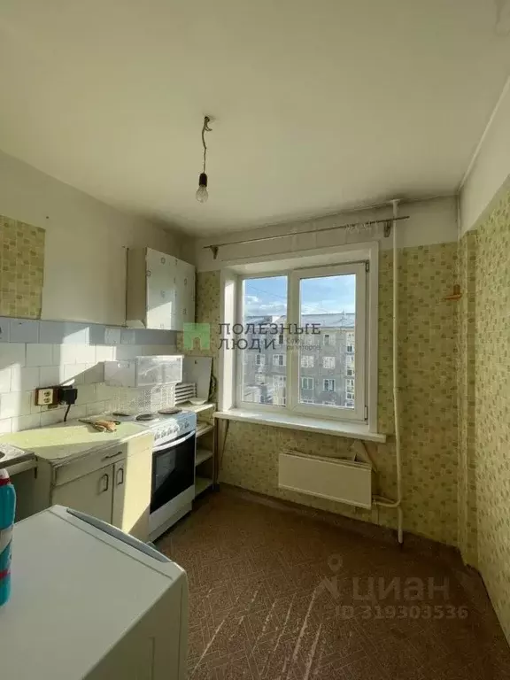3-к кв. Красноярский край, Красноярск ул. Светлова, 7/2 (63.0 м) - Фото 0