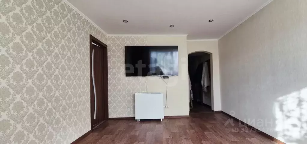 3-к кв. Саратовская область, Энгельс 1-й мкр, 1 (50.3 м) - Фото 2