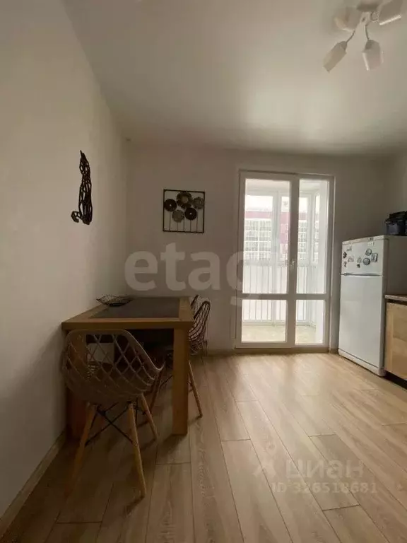 1-к кв. Воронежская область, Новоусманский район, пос. Отрадное ул. ... - Фото 2