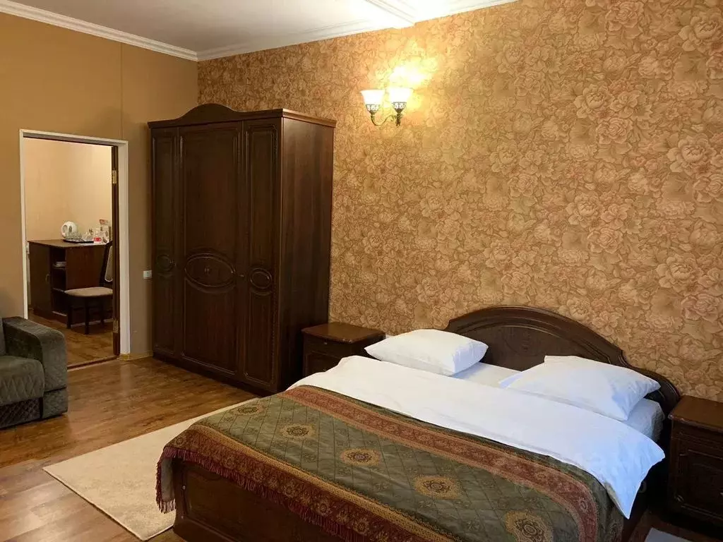 Комната Карачаево-Черкесия, Черкесск Троллейбусная ул., 1 А - Фото 1