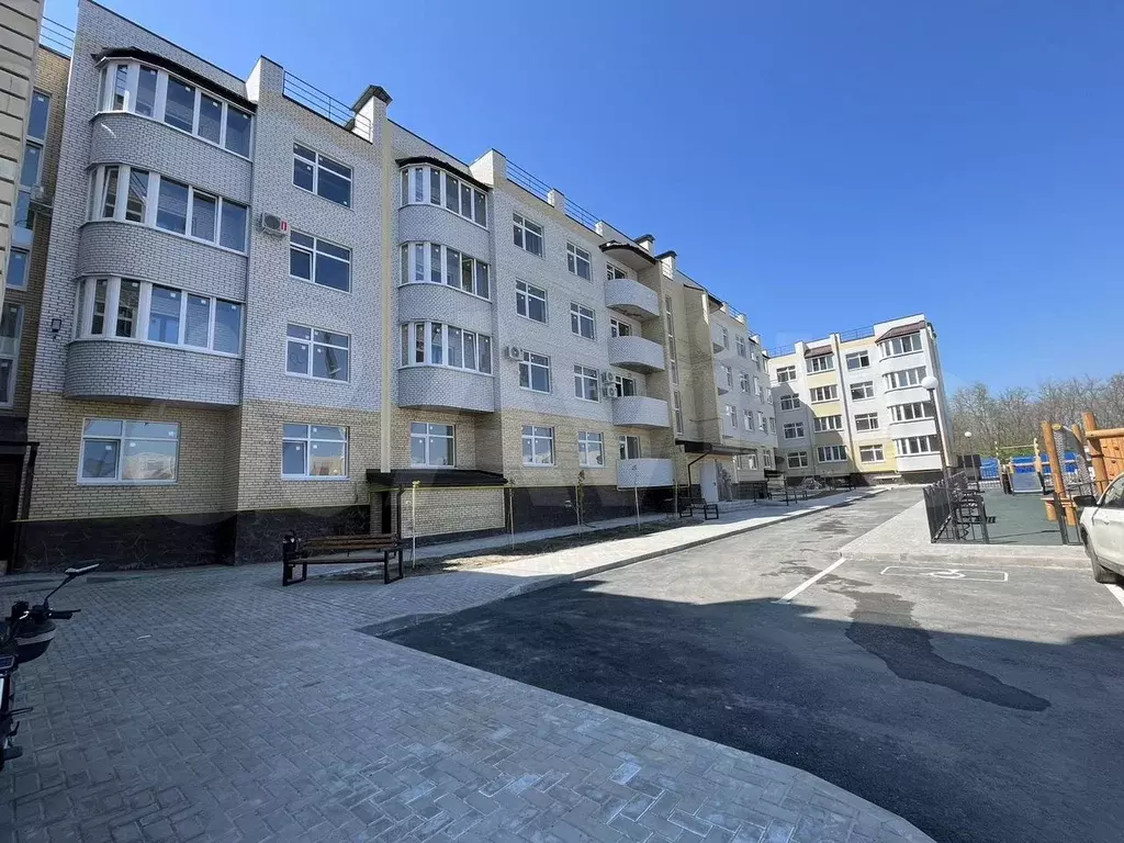 1-к. квартира, 43,3 м, 4/4 эт. - Фото 0