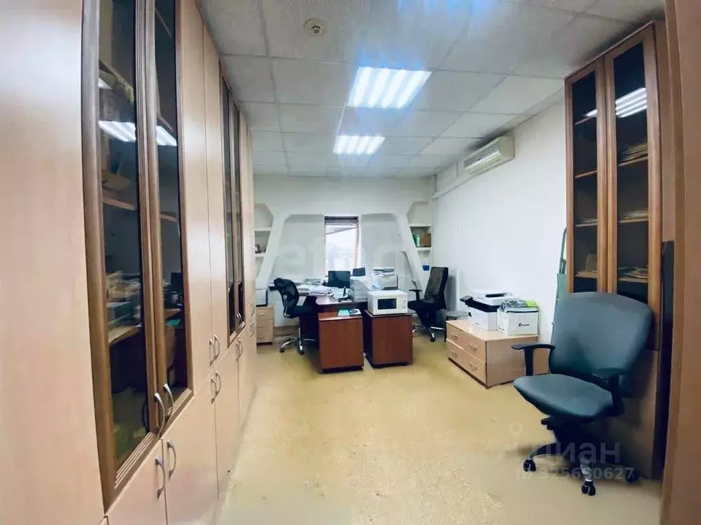 Офис в Воронежская область, Воронеж Плехановская ул., 66Б (18 м) - Фото 1