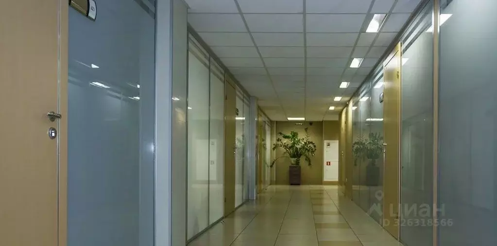 Офис в Санкт-Петербург ул. Ворошилова, 2Г6 (390 м) - Фото 1