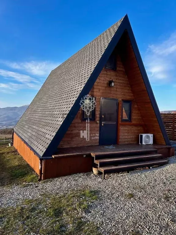 Дом в Крым, Алушта муниципальный округ, с. Лучистое, Нурлу мкр  (51 м) - Фото 1