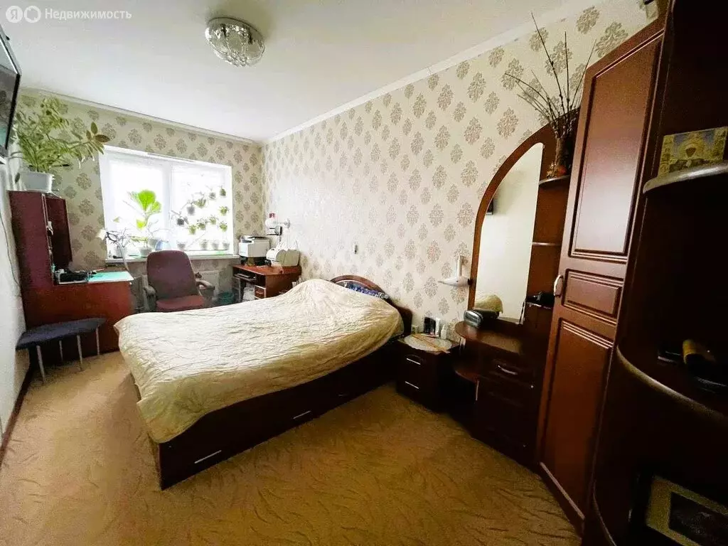 2-комнатная квартира: Кириши, Волховская набережная, 52 (68.3 м) - Фото 0