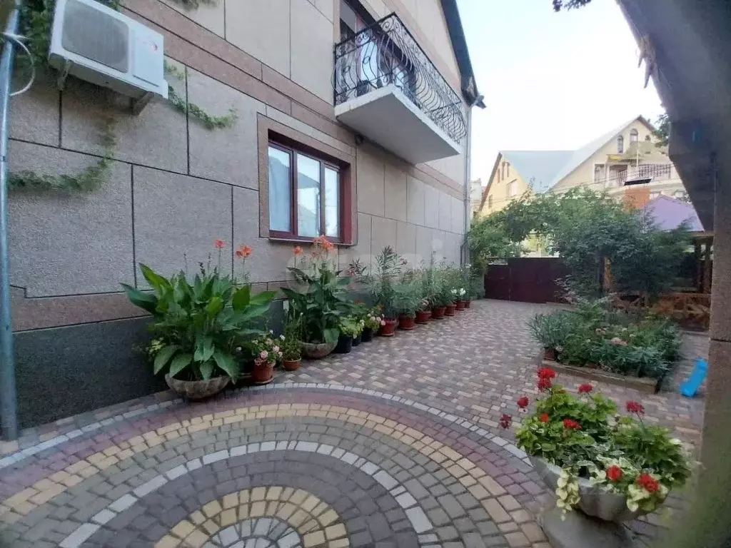 Дом в Крым, Судак Юго-Западный мкр,  (290 м) - Фото 1