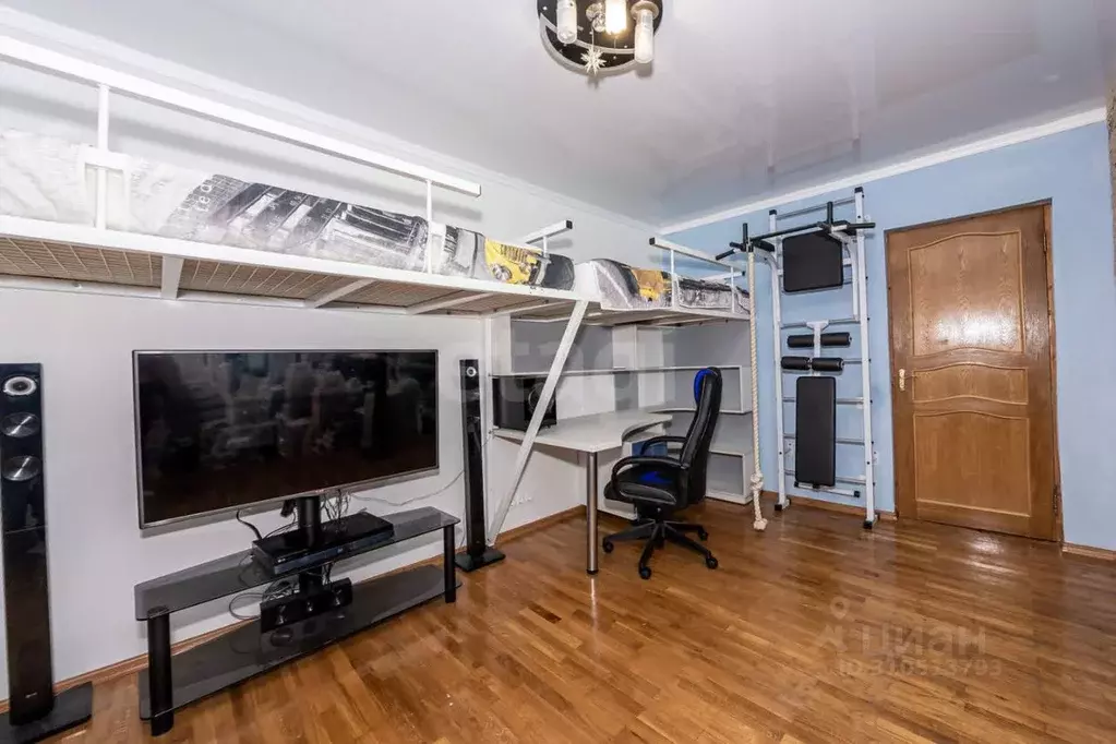 3-к кв. Вологодская область, Череповец Любецкая ул., 43 (64.8 м) - Фото 1