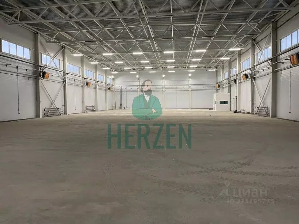 Производственное помещение в Москва д. Большое Покровское, 17/1 (2500 ... - Фото 1