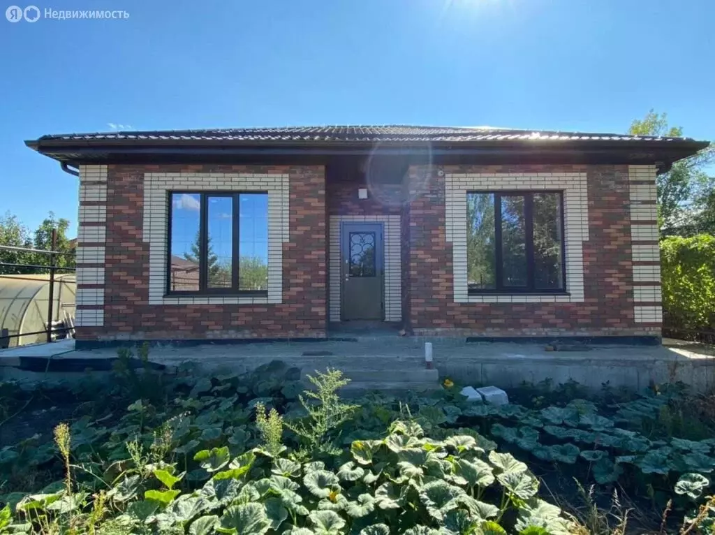 Дом в Ростов-на-Дону, Особенная улица (100 м) - Фото 2