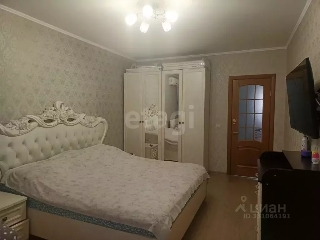 2-к кв. Самарская область, Самара Революционная ул., 128 (72.3 м) - Фото 1