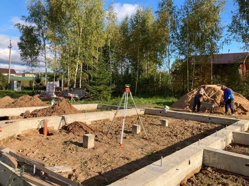 Участок в Калужская область, Боровский муниципальный округ, д. Сатино ... - Фото 2