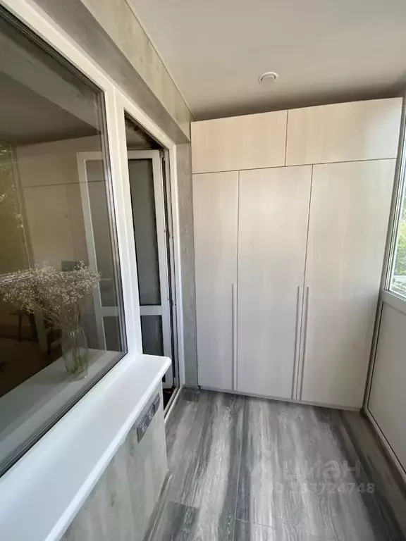1-к кв. Крым, Симферополь ул. Железнодорожная, 7 (33.0 м) - Фото 1